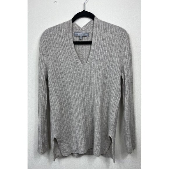 TSE For Neiman Marcus Women’s Cashmere Sweater Size Medium Gray - Picture 1 of 6